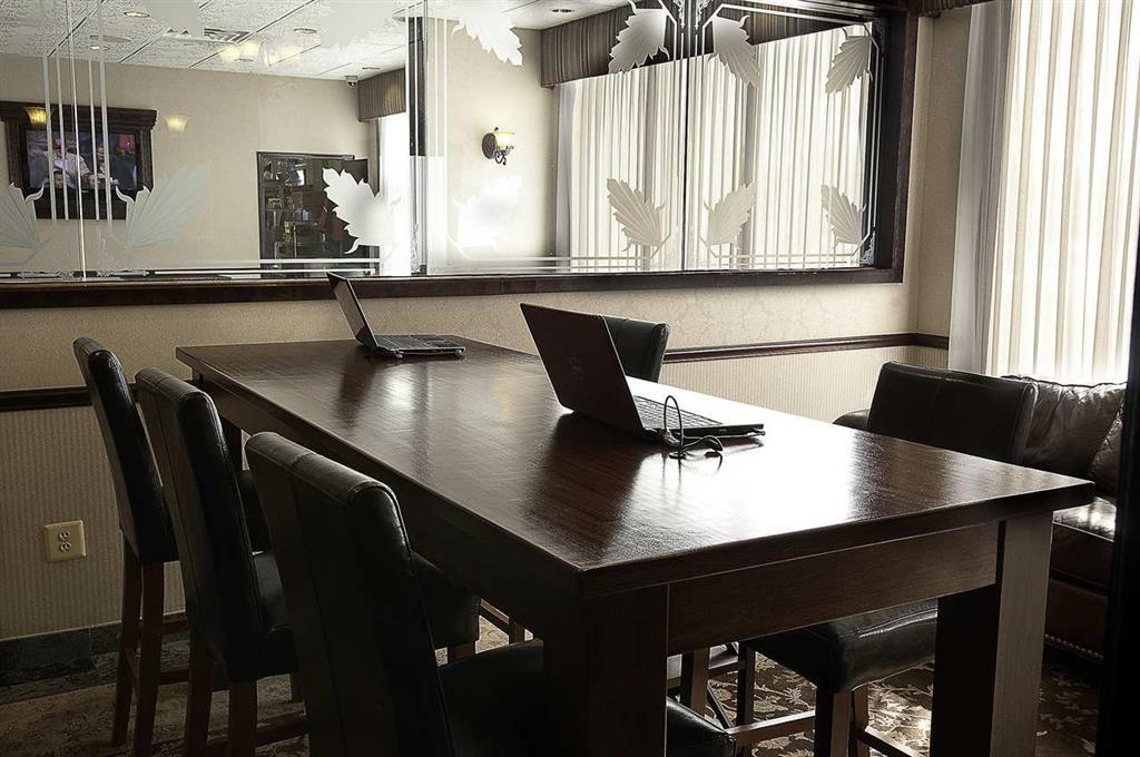 Hampton Inn Carlstadt At The Meadowlands Fasiliteter bilde